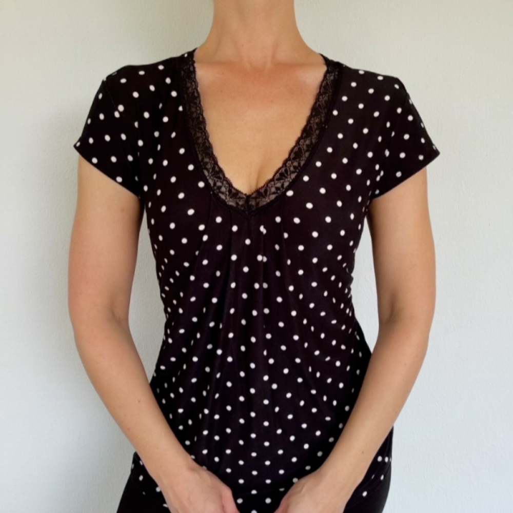 Gilligan & O’Malley sleepwear black white polka dot lace trim tee size medium